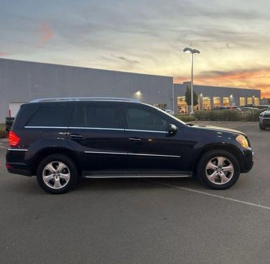 2010 Mercedes-Benz GL-Class 4MATIC