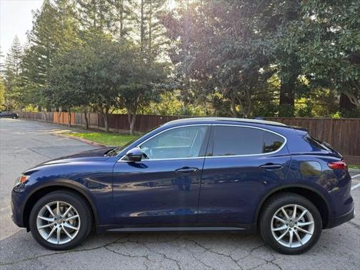 2018 Alfa Romeo Stelvio Ti Sport
