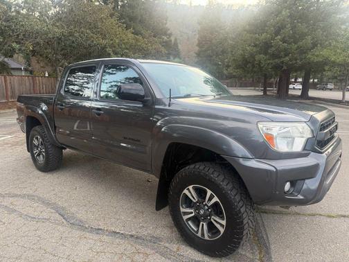 2015 Toyota Tacoma Base