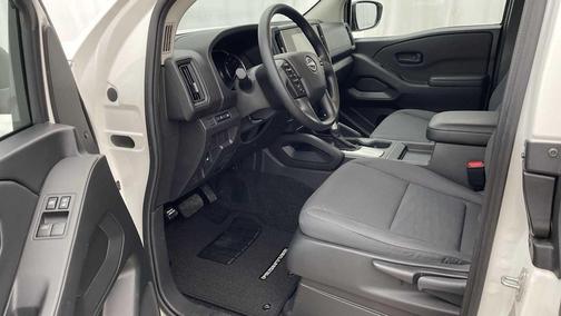 2025 Nissan Frontier S