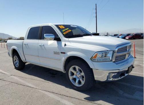 2015 RAM 1500 Laramie