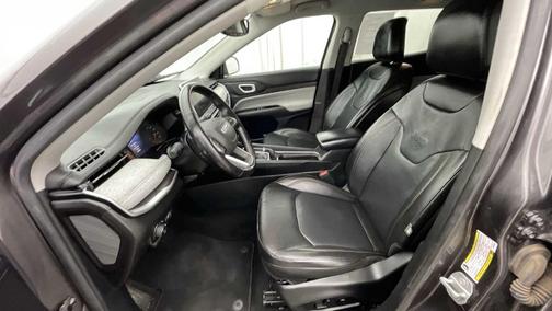 Granite Crystal Clearcoat Metallic 2022 Jeep Compass Latitude Lux