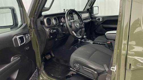 2021 Jeep Gladiator Sport