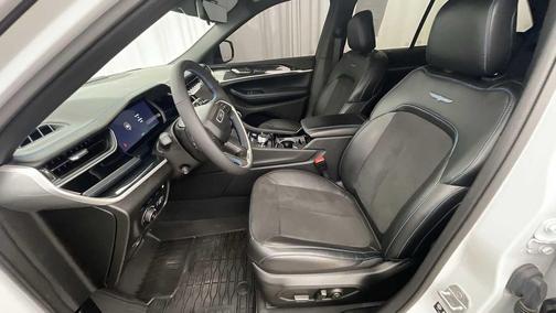 2023 Jeep Grand Cherokee 4xe Trailhawk