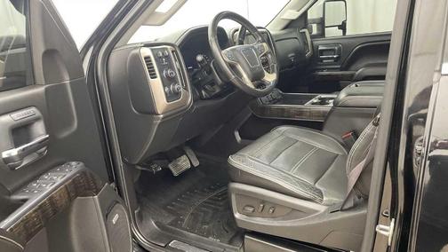 Black 2015 GMC Sierra 2500 Denali