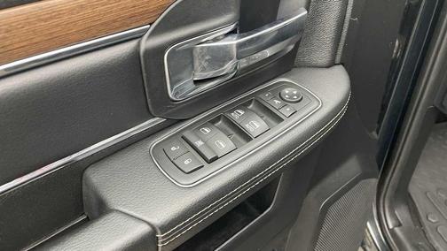 2015 RAM 1500 Laramie