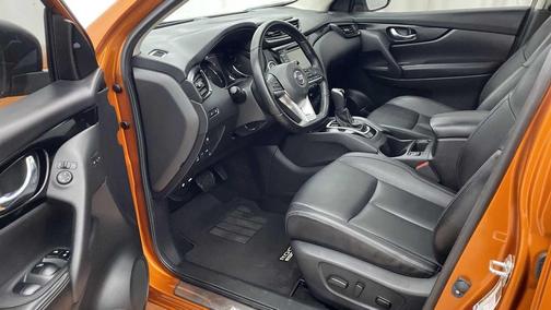 2022 Nissan Rogue Sport SL