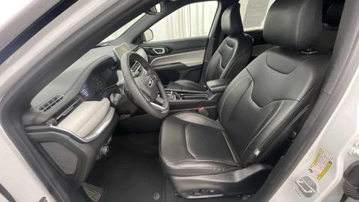 Bright White Clearcoat 2025 Jeep Compass Limited
