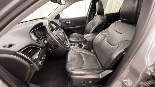 2019 Jeep Cherokee Trailhawk Elite