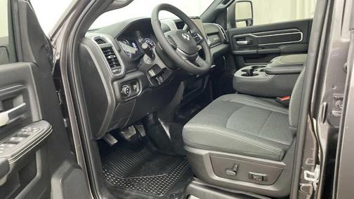 Granite Crystal Clearcoat Metallic 2026 RAM 2500 Big Horn