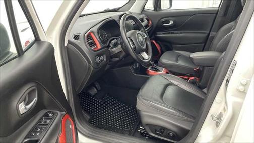 2019 Jeep Renegade Trailhawk