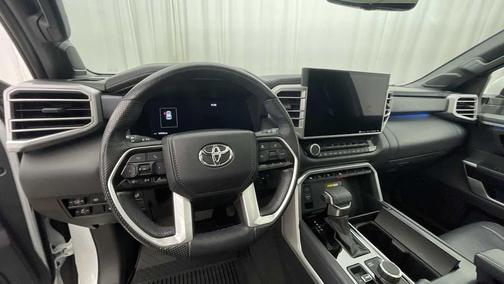 2024 Toyota Sequoia Platinum