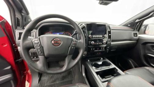 2024 Nissan Titan PRO-4X