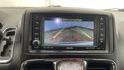 2011 Chrysler Town & Country Touring