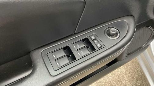 2014 Chrysler 200 Limited