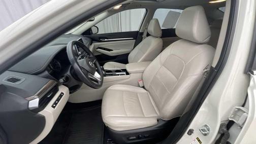 2020 Nissan Altima 2.5 Platinum
