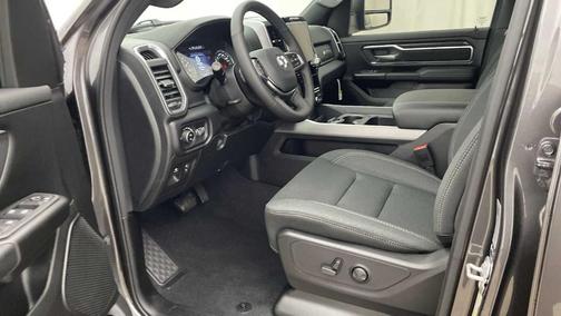 Granite Crystal Clearcoat Metallic 2026 RAM 1500 Big Horn