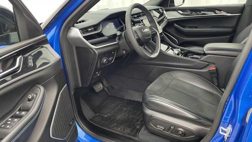 2022 Jeep Grand Cherokee 4xe Trailhawk