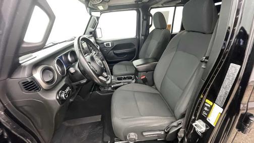 2021 Jeep Gladiator Sport