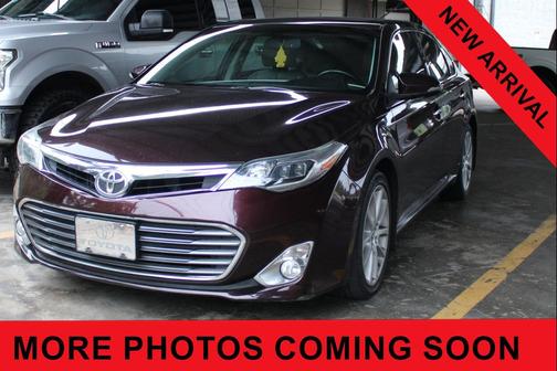Magnetic Gray Metallic 2013 Toyota Avalon Limited