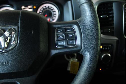 2019 RAM 1500 SLT
