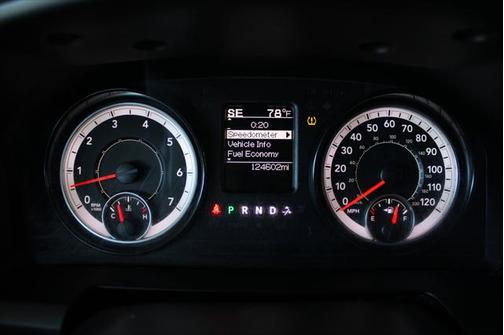 2019 RAM 1500 SLT
