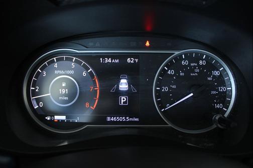 2023 Nissan Versa 1.6 SV