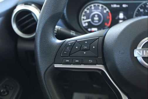 2023 Nissan Versa 1.6 SV