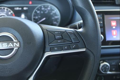 2023 Nissan Versa 1.6 SV