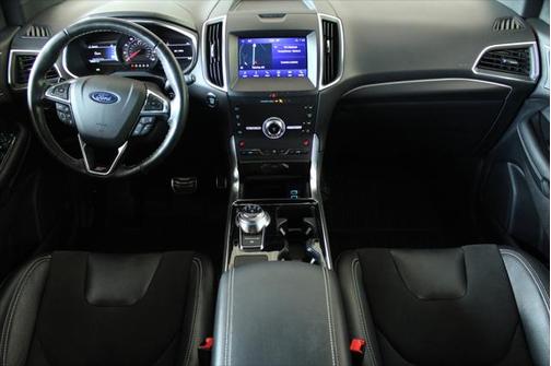 2020 Ford Edge ST