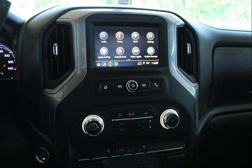 Summit White 2024 GMC Sierra 2500 Pro