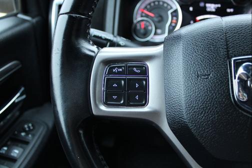 2022 RAM 1500 Classic Warlock Crew Cab 4x4 5'7' Box