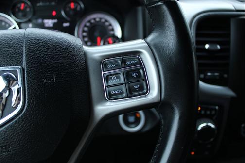 2022 RAM 1500 Classic Warlock Crew Cab 4x4 5'7' Box