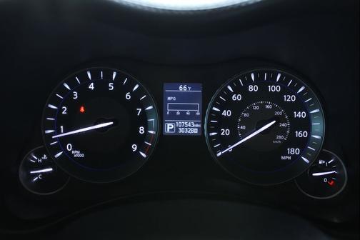 2015 INFINITI Q70L 3.7