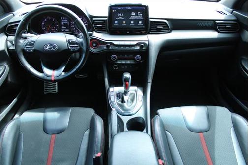 2020 Hyundai Veloster Base