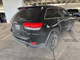 Diamond Black Crystal Pearlcoat 2018 Jeep Grand Cherokee Limited