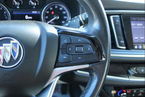 2023 Buick Enclave Essence FWD