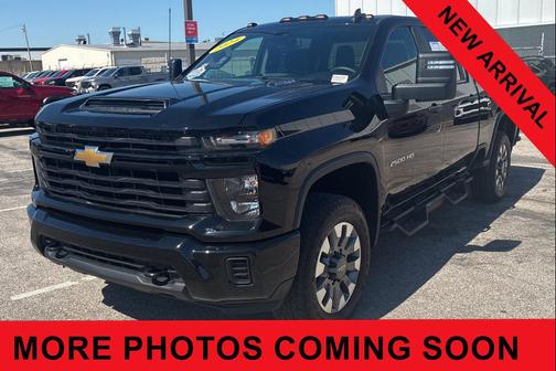 Black 2024 Chevrolet Silverado 2500 Custom
