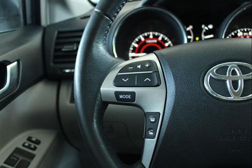 2011 Toyota Highlander Limited