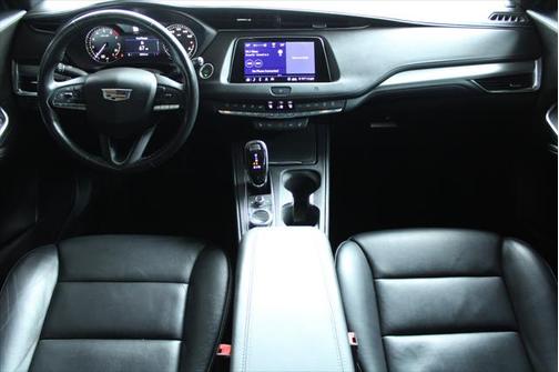 2020 Cadillac XT4 Premium Luxury