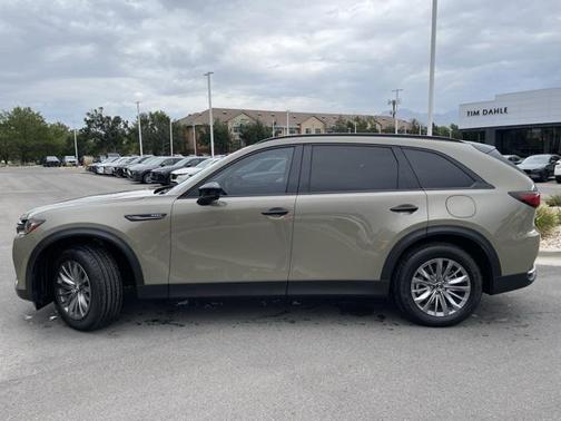 2025 Mazda CX-70 PHEV Premium Package