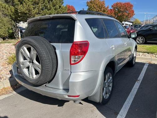 2007 Toyota RAV4 Sport