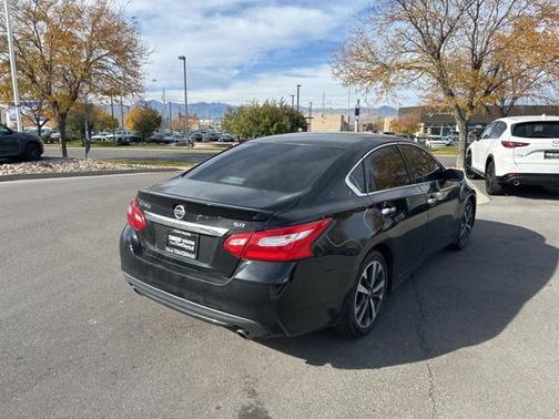 2016 Nissan Altima 2.5 SR