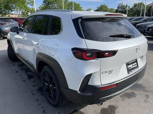 2024 Mazda CX-50 2.5 S Premium