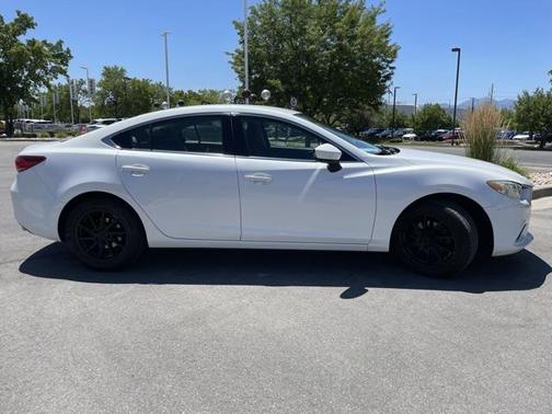 2015 Mazda Mazda6 i Sport