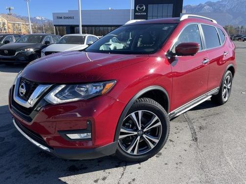 2017 Nissan Rogue SL