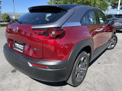2022 Mazda MX-30 Premium Plus