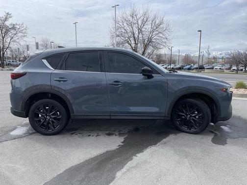 2022 Mazda CX-5 Carbon Edition