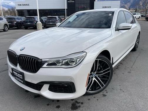 2019 BMW 750 I