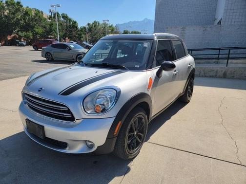 Photo 3 of 20 of 2016 MINI Countryman Cooper